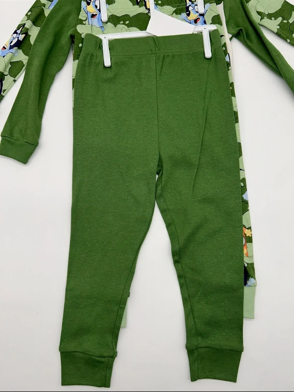 Bluey soft green